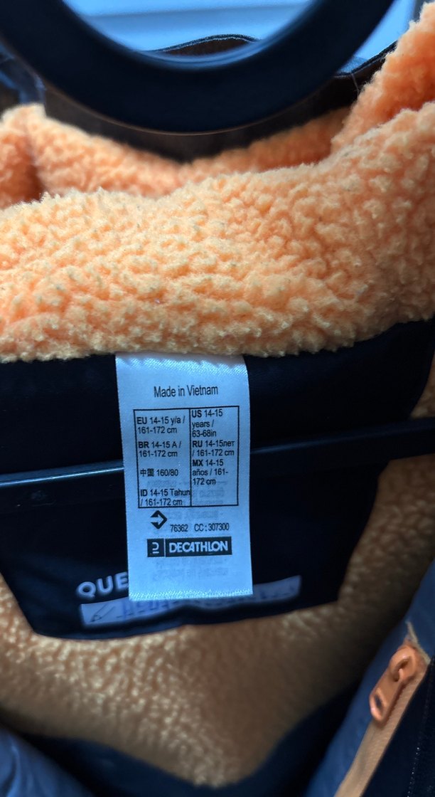 Siyah Kapüşonlu Erkek mont - Görsel 4