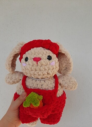  Amigurumi tavşan