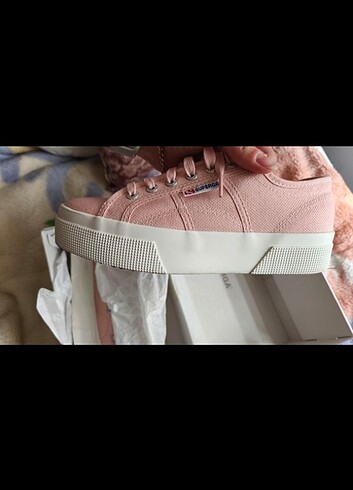 Süperga sneaker