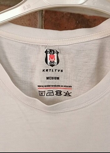 m Beden bjk bayan tişört