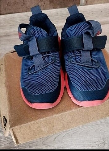 21 Beden erkek çocuk spor ayakkabı