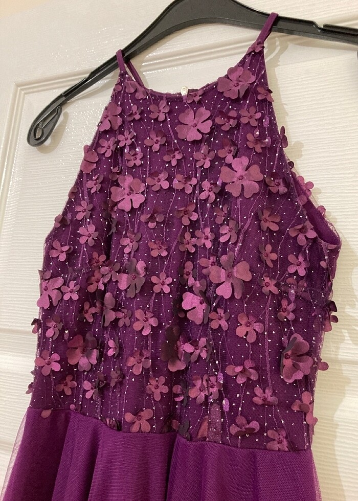 Mor Boyundan Askılı Kısa Abiye Elbise - Görsel 4