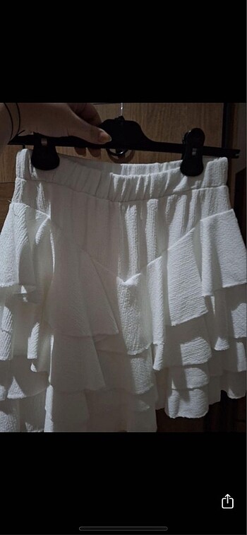 Bershka Beyaz etek