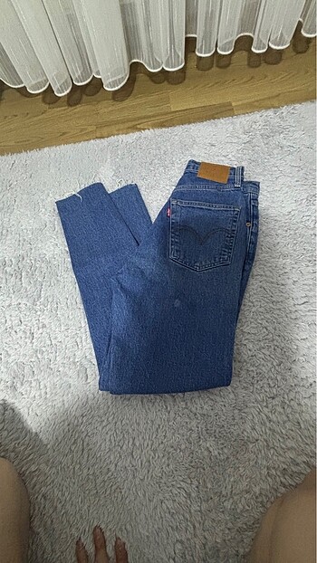 Levis jean