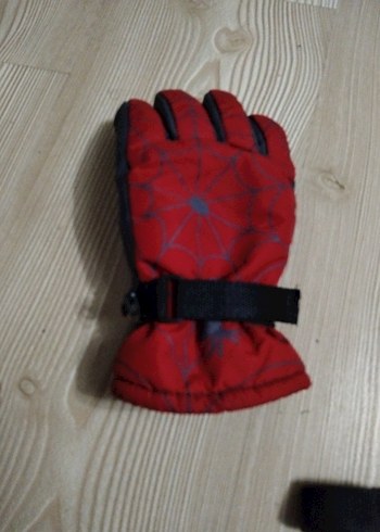 Kırmızı Erkek Çocuk Eldiveni Velcro Bantlı