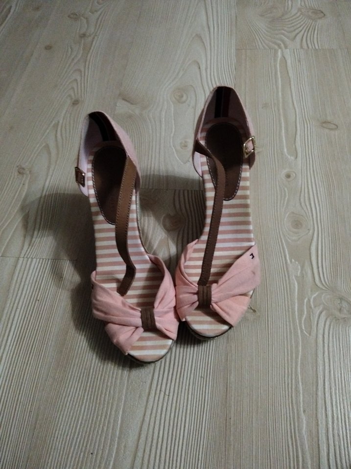 Renkli ayakkabı - Görsel 5