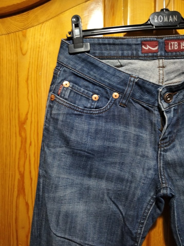 Düğmeli Lacivert Salaş Kadın Kot Pantolon - Görsel 4