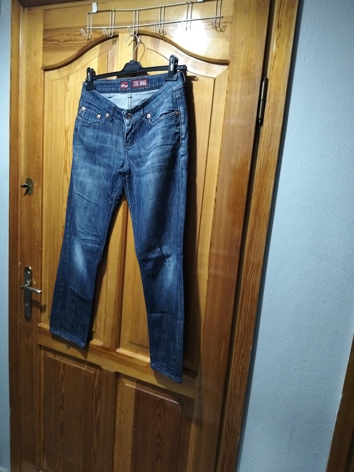 Düğmeli Lacivert Salaş Kadın Kot Pantolon - Görsel 2