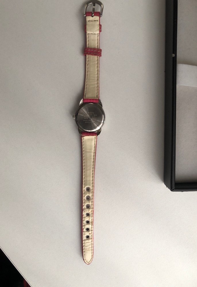 Pembe tokalı kol saati - Görsel 4