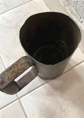 Siyah Metal Kulplu Kupa - Görsel 4