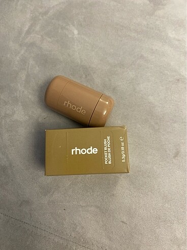 Rhode allik pocket blush Toasted Teddy