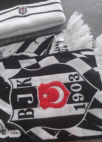Beşiktaş Orijinal Beşiktaş atkı ve bere