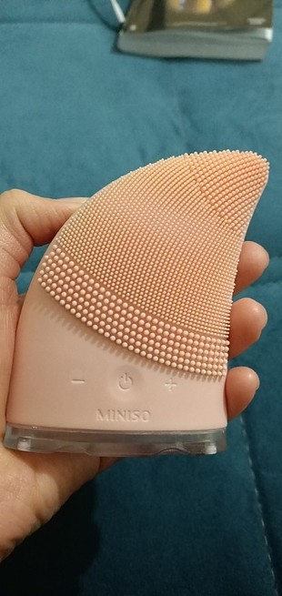 Miniso yüz temizleme cihazı 