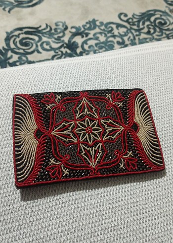 Nakışlı Boncuk İşlemeli Kırmızı Kadın Portföy Çanta
