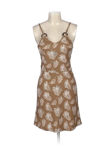 PreLoved Kısa Elbise %70 İndirimli.