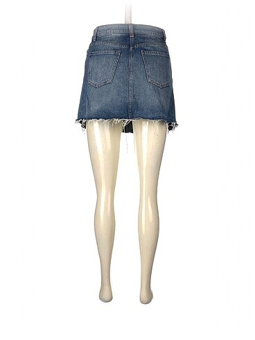 34 Beden H&M Mini Etek %70 İndirimli.