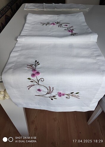 Zara Home Rokoko nakışlı runner