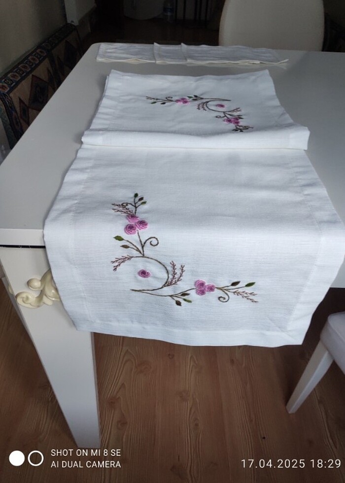 Rokoko nakışlı runner - Görsel 5