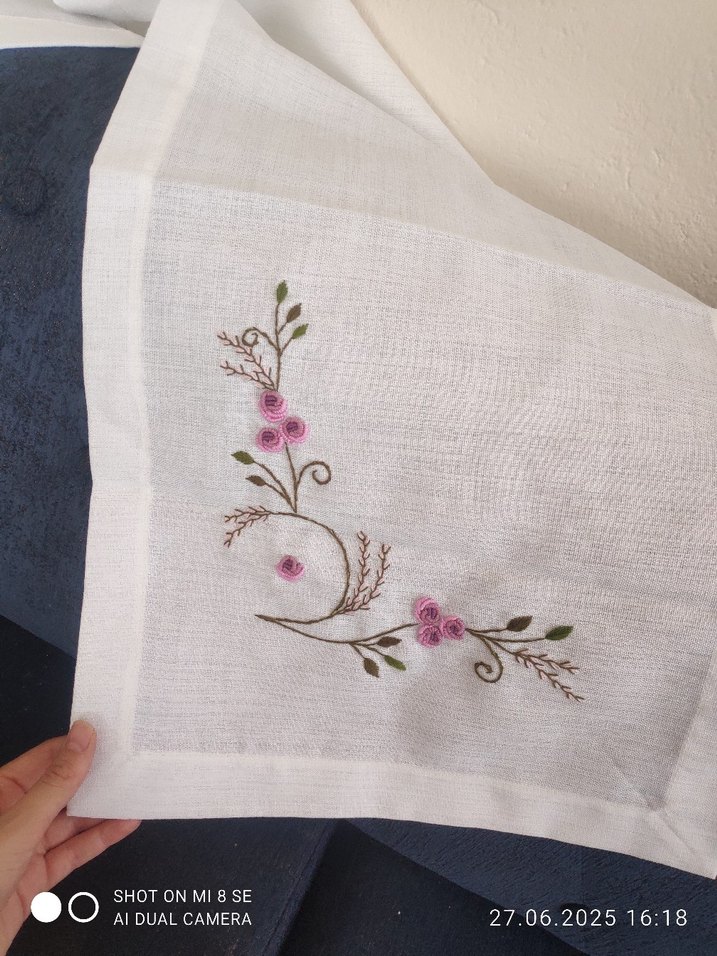 Rokoko nakışlı runner - Görsel 2