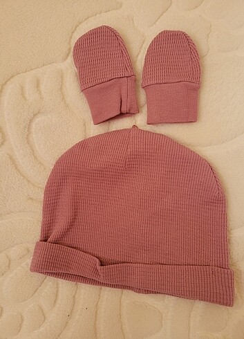 LC Waikiki Bebek Bere Eldiven Set