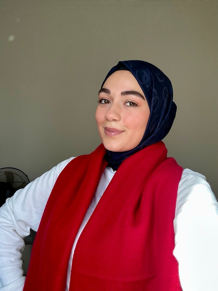 Kırmızı atkı - Görsel 2