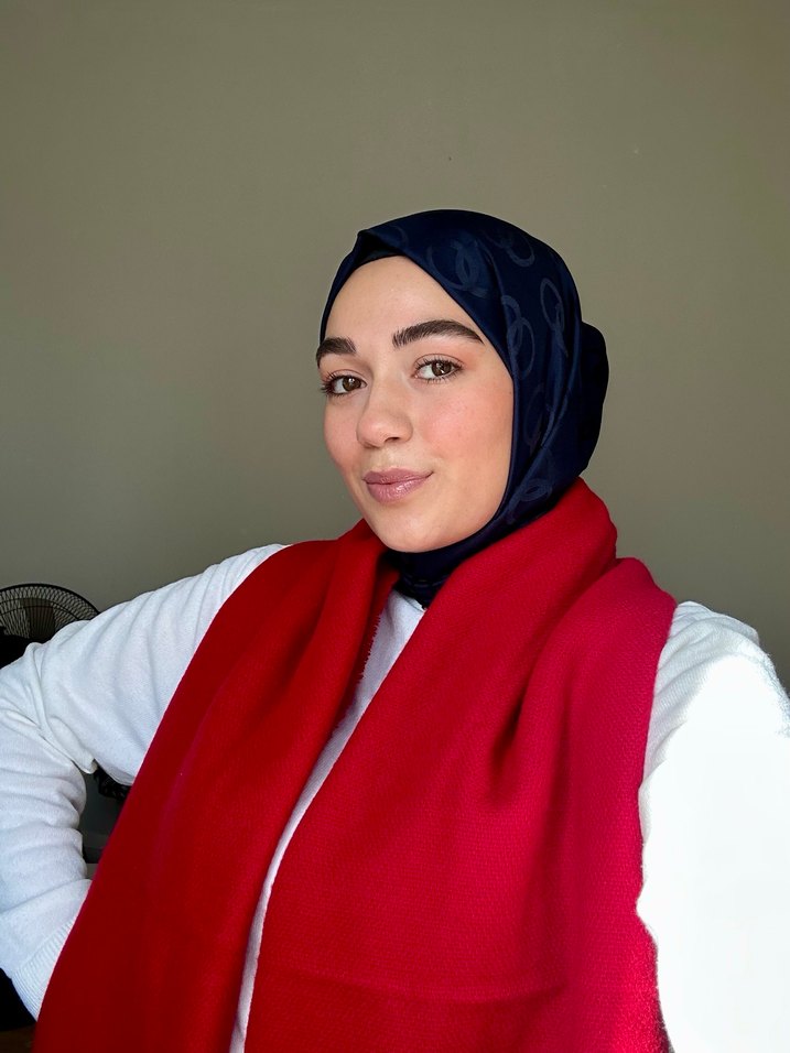 Kırmızı atkı - Görsel 3