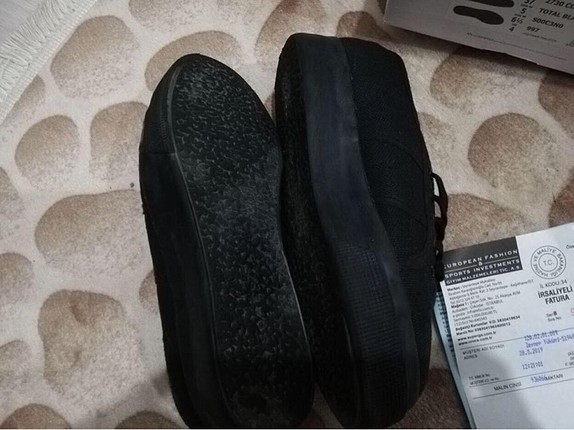 37 Beden siyah Renk Superga