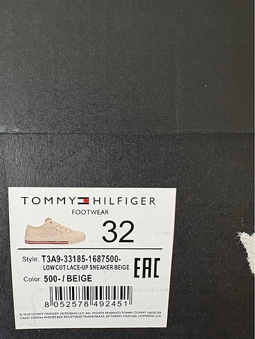 32 Beden Tommy Hilfiger kız çocuk ayakkabı