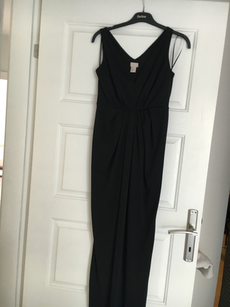 Siyah uzun kokteyl elbisesi