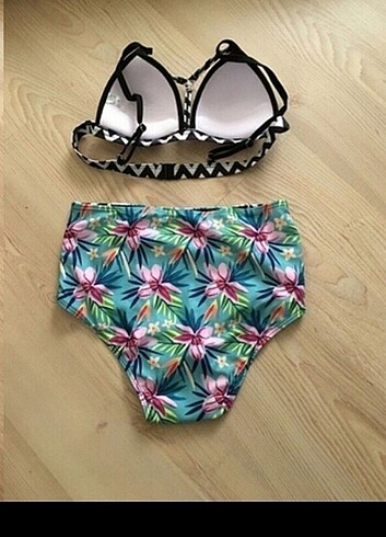 s Beden Yüksek bel bikini takımı
