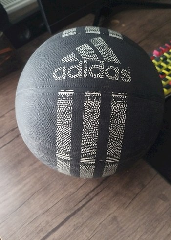 Adidas ürünü