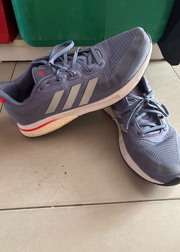 Adidas Yuruyus Kosu Ayakkabisi