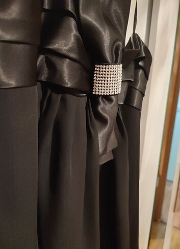 38 Beden siyah Renk Kısa taş detaylı elbise