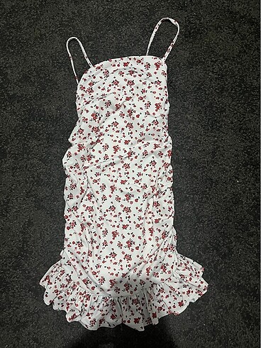 Bershka Çiçekli büzgülü pinterest elbise
