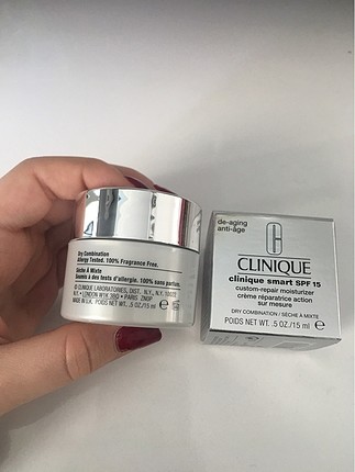 clinique smart SPF 15