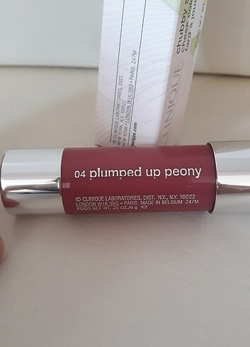 Clinique Clinique Chubby Stick Allık ve Chubby Stick Intense Ruj