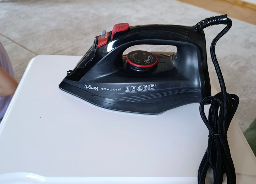 Arzum Ar6020 Pressa 2400W Siyah Ütü - Görsel 2