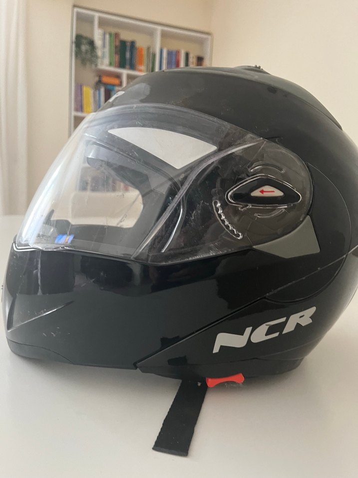 Siyah Minimalist Biker Kask - Görsel 5