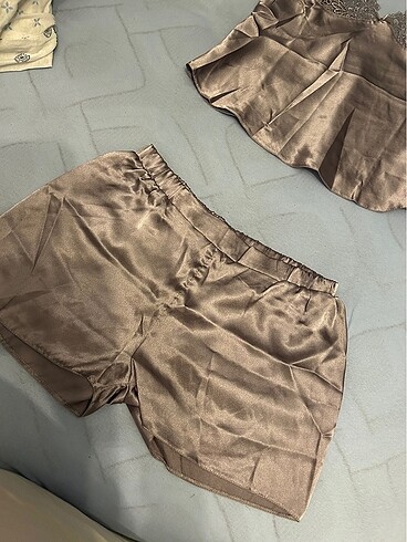s Beden Pierre cardin saten şort pijama takım s beden