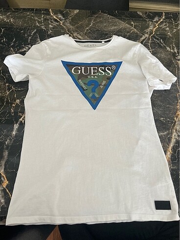 Orjinal guess unisex s/m t shirt slim fit