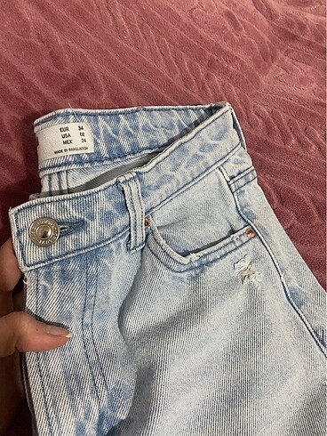 BERSHKA MOM JEAN