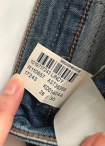 28 Beden lacivert Renk Jeans