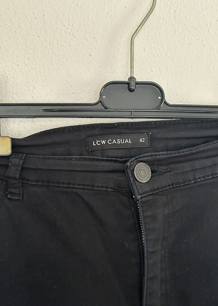 Kumaş paça detaylı pantalon - Görsel 3