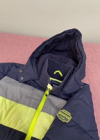 Erkek Çocuk Renkli Kapüşonlu Fermuarlı Mont - Görsel 4