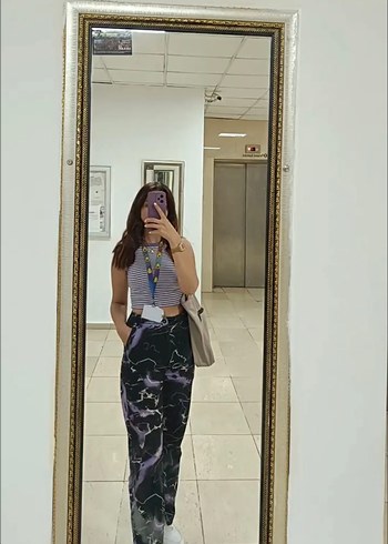 Mor Batik Desenli Salaş Kadın pantolon - Görsel 2