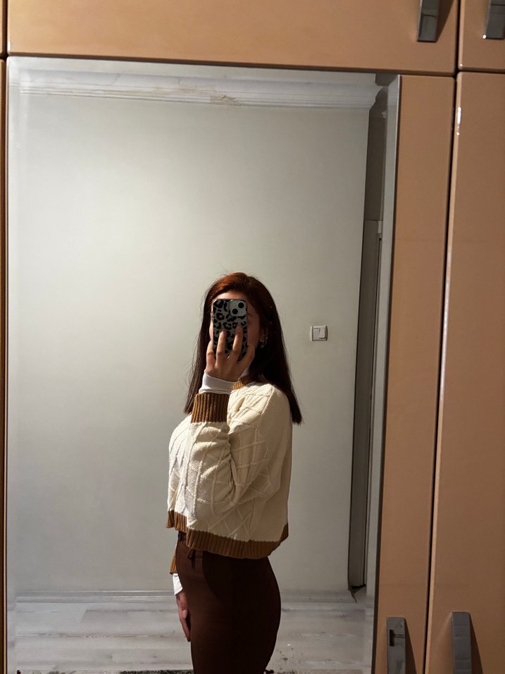 Bej Örgü Kadın Kazak - Görsel 4