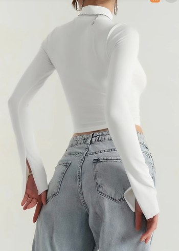 Beyaz Yüksek Yaka Kadın Bluz - Görsel 4