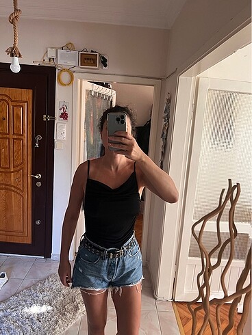 Sırtı açık body