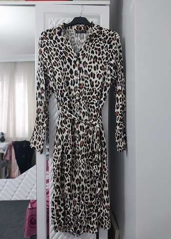 LC Waikiki Leopar Desenli Uzun Kollu Elbise Tunik