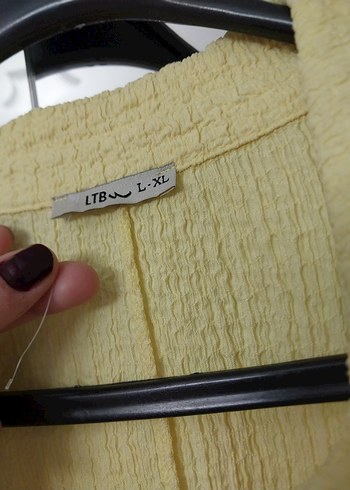 Sarı Düğmeli Uzun Kollu LTB marka gömlek - Görsel 4